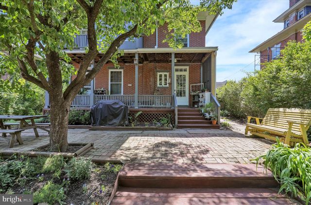1939 WILLOW STREET PIKE, Lancaster, PA 17602