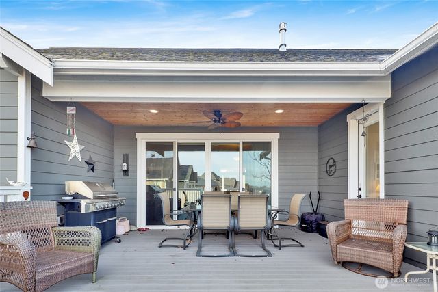 2738 Jenjar Avenue, Ferndale, WA 98248