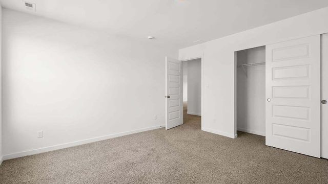 7658 W 106th Place, Crown Point, IN 46307