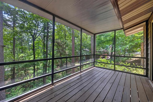 9 Gava Lane, Hot Springs Village, AR 71909