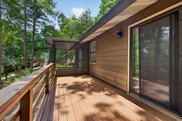 9 Gava Lane, Hot Springs Village, AR 71909