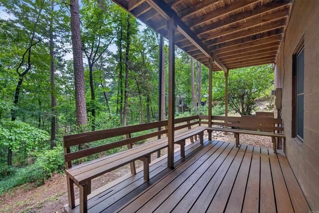 9 Gava Lane, Hot Springs Village, AR 71909