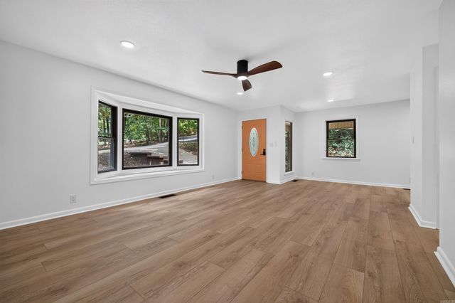 9 Gava Lane, Hot Springs Village, AR 71909