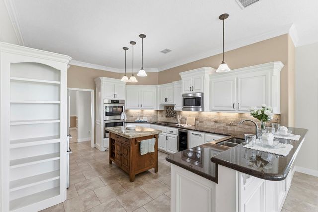 18823 W Cool Breeze Lane, Montgomery, TX 77356