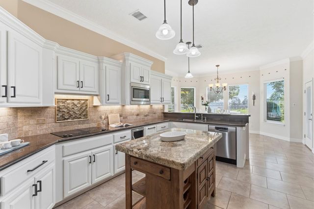 18823 W Cool Breeze Lane, Montgomery, TX 77356