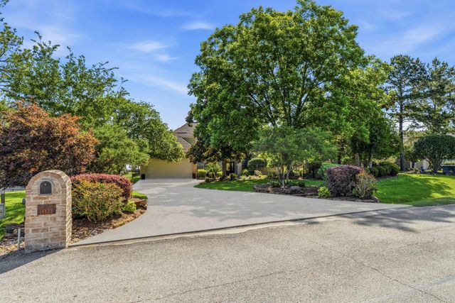 18823 W Cool Breeze Lane, Montgomery, TX 77356