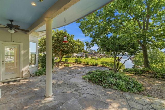 18823 W Cool Breeze Lane, Montgomery, TX 77356
