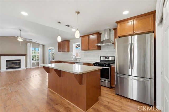 702 Montecito Court, Lemoore, CA 93245