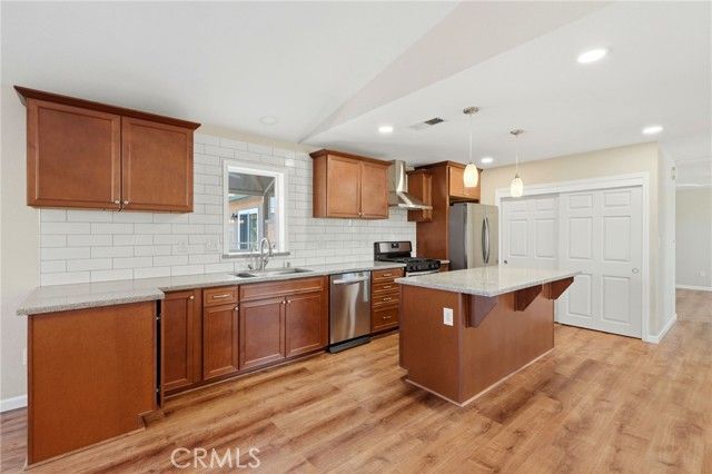 702 Montecito Court, Lemoore, CA 93245