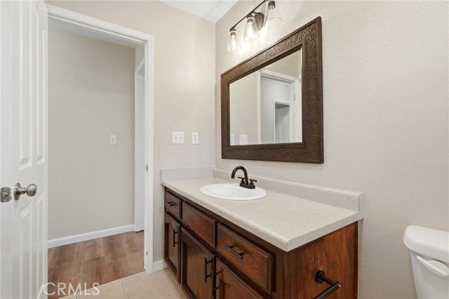 702 Montecito Court, Lemoore, CA 93245