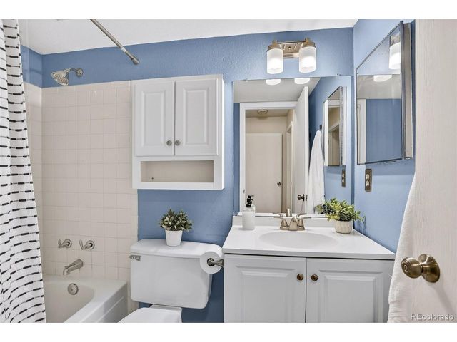 523 Timberline Pl, Highlands Ranch, CO 80126