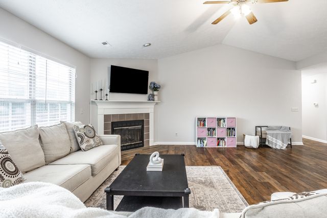 10236 Chamomile Court, Noblesville, IN 46060