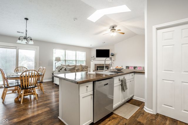 10236 Chamomile Court, Noblesville, IN 46060