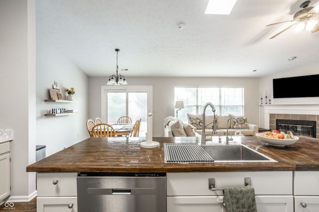 10236 Chamomile Court, Noblesville, IN 46060
