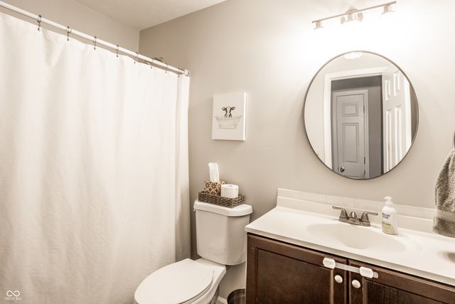 10236 Chamomile Court, Noblesville, IN 46060