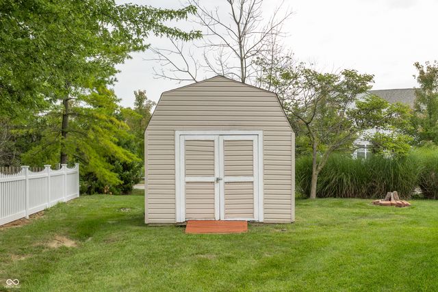10236 Chamomile Court, Noblesville, IN 46060