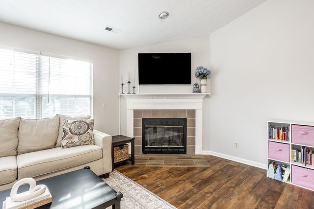 10236 Chamomile Court, Noblesville, IN 46060
