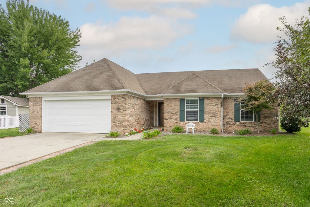 10236 Chamomile Court, Noblesville, IN 46060