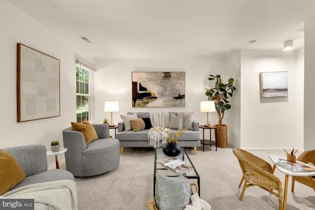 10224 FAIRE COMMONS CT, Burke, VA 22015