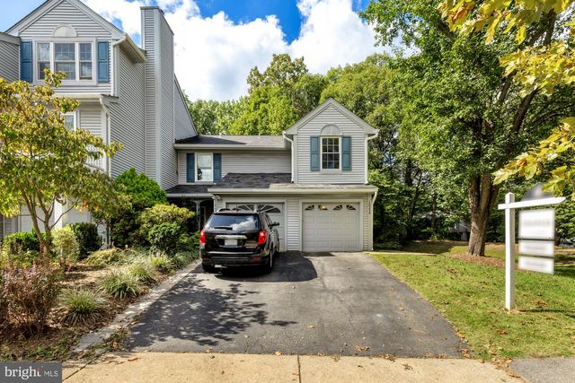 10224 FAIRE COMMONS CT, Burke, VA 22015