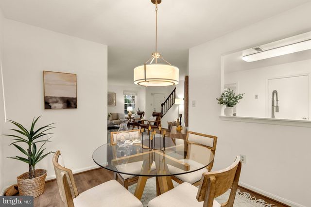 10224 FAIRE COMMONS CT, Burke, VA 22015