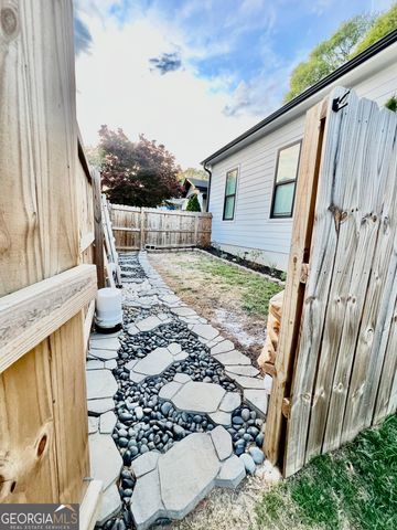 727 Cascade Avenue SW, Atlanta, GA 30310