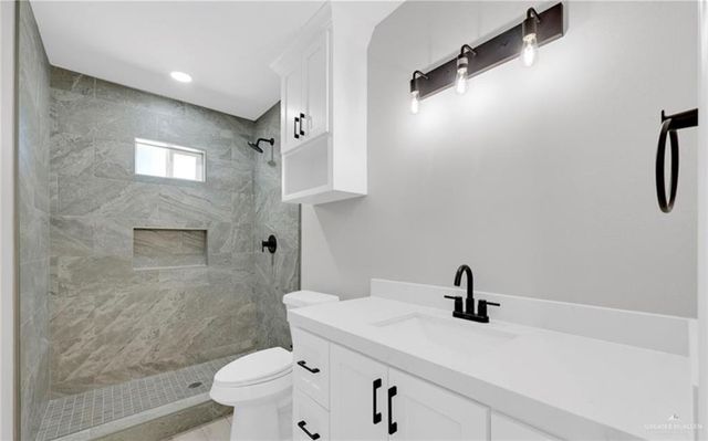 1110 E Lovett Street, Edinburg, TX 78541