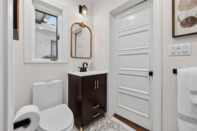 1222 BRIGHTWATERS BOULEVARD NE, St Petersburg, FL 33704