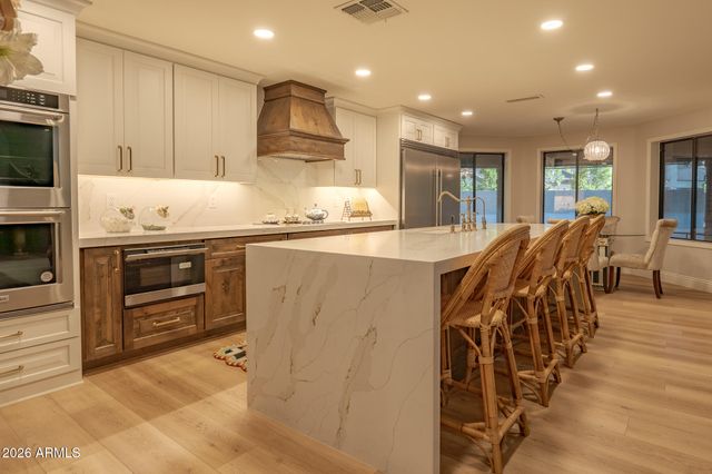 8219 S PECAN GROVE Circle S, Tempe, AZ 85284