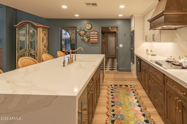 8219 S PECAN GROVE Circle S, Tempe, AZ 85284