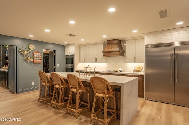 8219 S PECAN GROVE Circle S, Tempe, AZ 85284