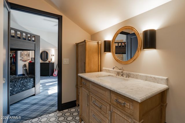 8219 S PECAN GROVE Circle S, Tempe, AZ 85284