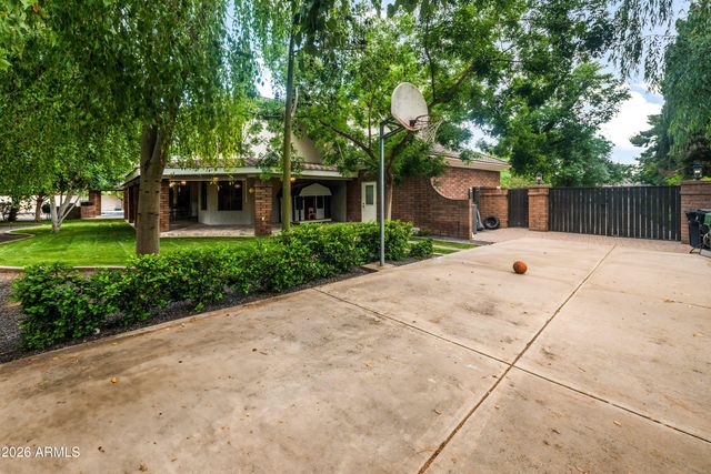 8219 S PECAN GROVE Circle S, Tempe, AZ 85284