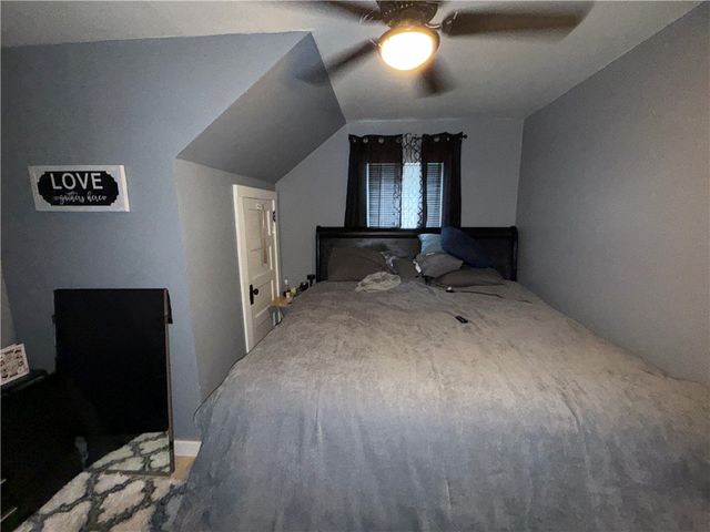 128 Carnegie Ave, Clairton, PA 15025