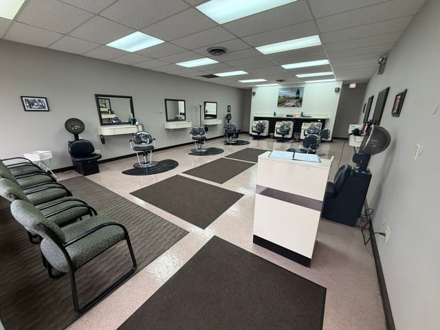 554 S York Street, Elmhurst, IL 60126