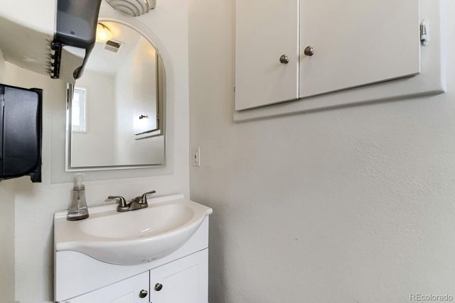 818-820 E 20th Avenue, Denver, CO 80218