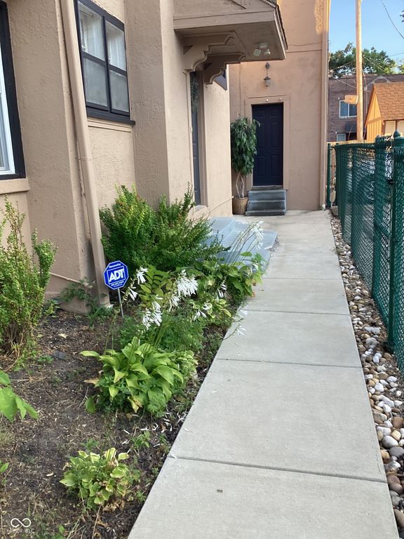 117 E 36th Street, Indianapolis, IN 46205