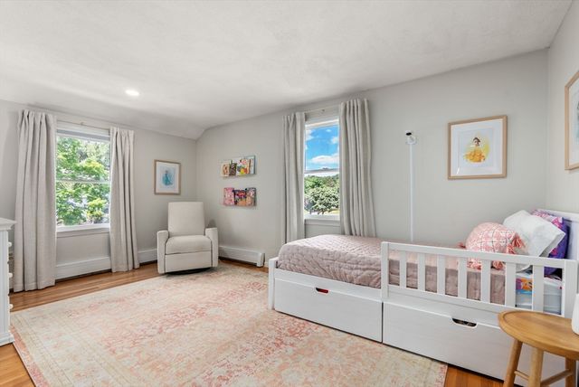 6 Hampton Court, Lynnfield, MA 01940