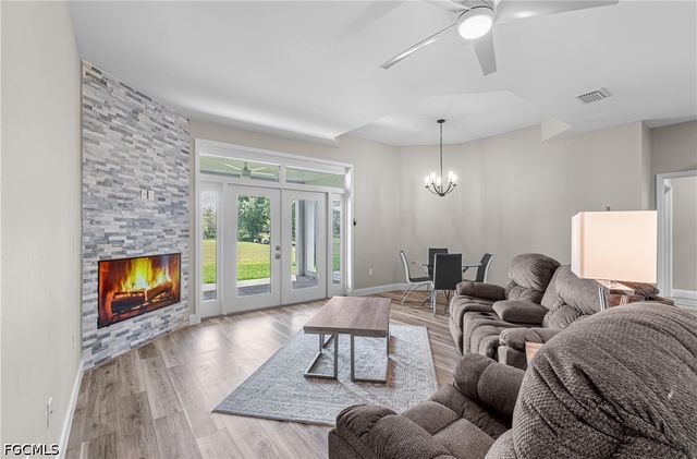 2016 Oxford Ridge CIR, Lehigh Acres, FL 33973