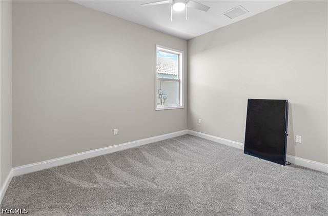 2016 Oxford Ridge CIR, Lehigh Acres, FL 33973