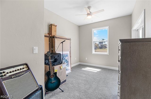 2016 Oxford Ridge CIR, Lehigh Acres, FL 33973