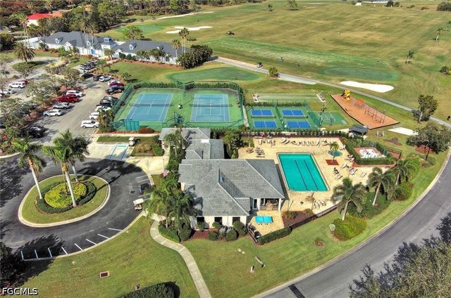 2016 Oxford Ridge CIR, Lehigh Acres, FL 33973