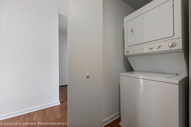 6004 E Lake Drive 1F, Lisle, IL 60532