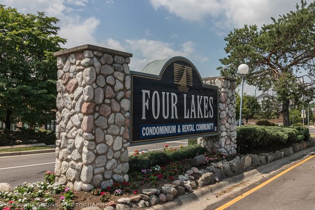 6004 E Lake Drive 1F, Lisle, IL 60532