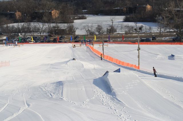 6004 E Lake Drive 1F, Lisle, IL 60532