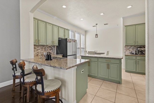 417 Burberry Drive, Grand Prairie, TX 75052