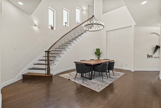 417 Burberry Drive, Grand Prairie, TX 75052