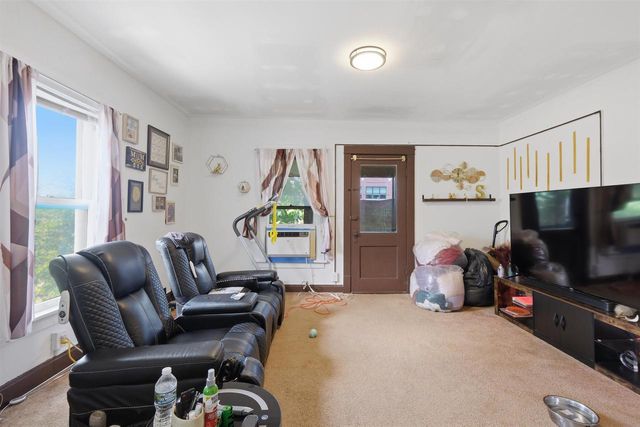 2069 Winnebago Street, Madison, WI 53704