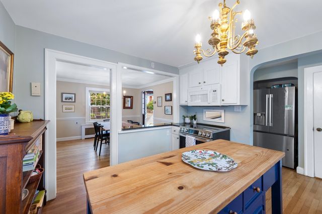 15 Eustis Street, Arlington, MA 02476