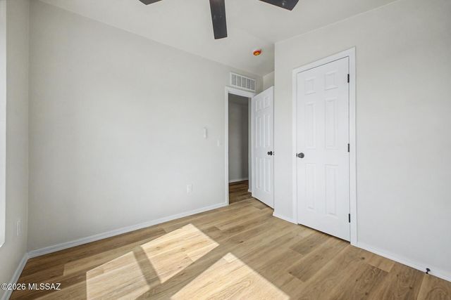 13325 S Hound Dog Road, Vail, AZ 85641